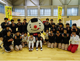 12月2日 県立工業高校・金沢商業高校に『おにぎり』を贈呈しました。